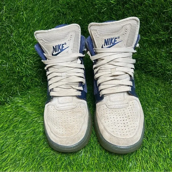 Nike Clean Sweep Sneakers - Picture 2 of 8